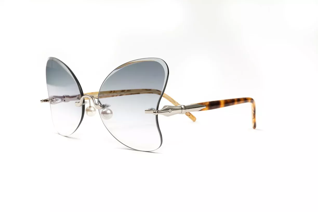 pearl-collection-silver-tortoise-acetate-sunglasses-gradient-grey-butterfly-lens PEARL COLLECTION Silver & Tortoise Acetate Sunglasses, Gradient Grey Butterfly Lenses